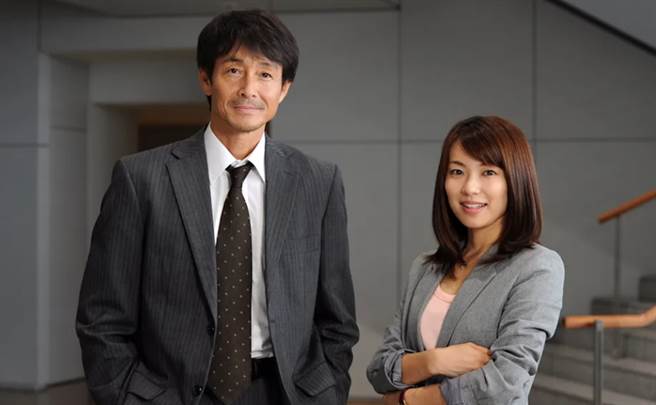 吉田荣作和内山理名因戏结缘。(图／翻摄自官方推特)