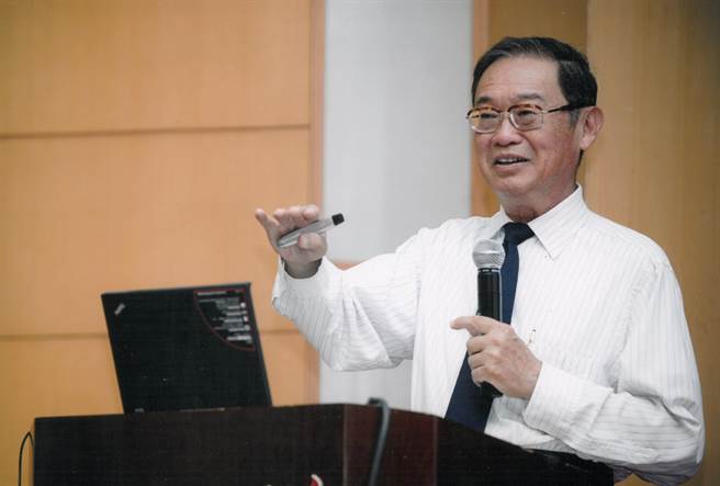 阳明交通大学终身讲座教授施敏因为在半导体研究有卓越表现，获得今年「未来科学大奖」。（阳明交大提供／林志成台北传真）