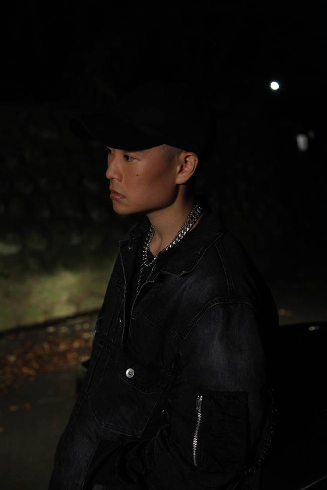 环球音乐RnB新锐LEE日前度过27岁生日。（环球音乐提供）