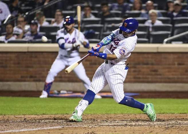 大都会林铎单场三响炮，助队击败洋基。（路透）