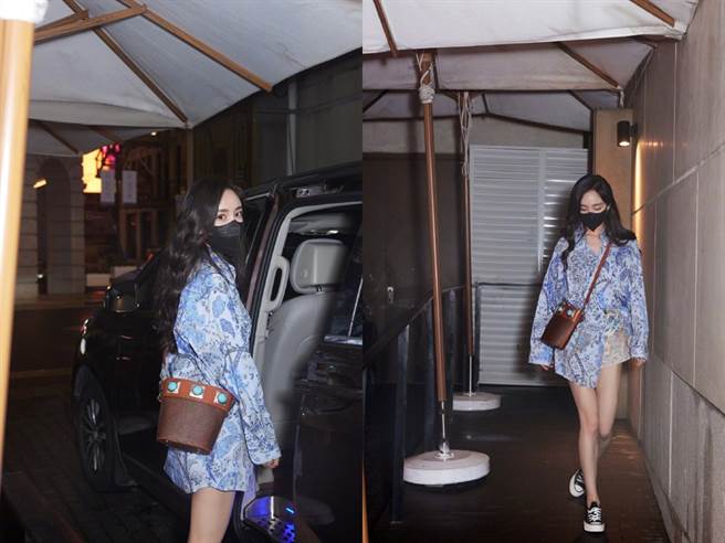 杨幂昨晚下班的模样被拍下，长腿相当吸睛。（图／微博@嘉行杨幂工作室）