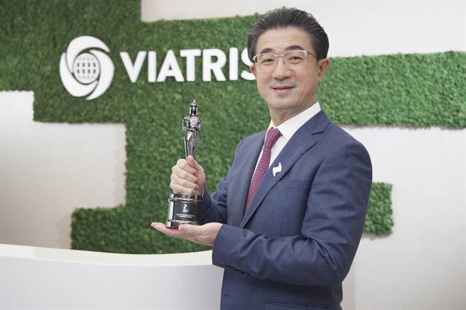 晖致医药总经理张博胜说，企业最重要的资产是「人」，获奖要归功于每一位晖致同仁对公司的认同与向心力，齐打造出最优质的工作环境。（晖致医药股份有限公司提供）