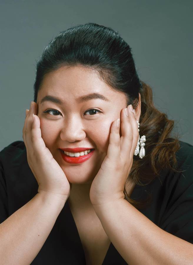 蔡嘉茵担任「第43届金穗奖颁奖典礼」主持人。（金马执委会提供）