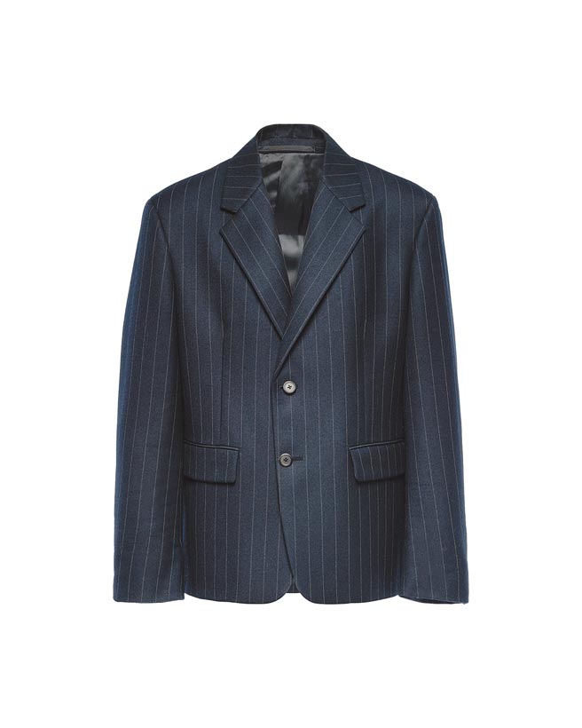 Prada條紋西裝外套，10萬5000元。（Prada提供）