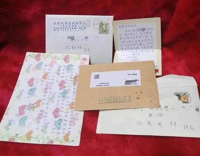 「阿明叔叔」游朝明，刚出社会领到第一份薪水就开始长达40年的公益志业。（家扶基金会提供／林良齐台北传真）