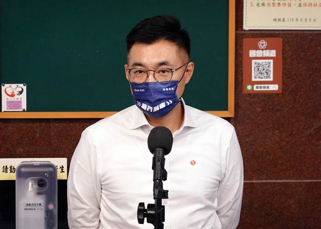 針對國民黨主席選監委員會決議將黨主席候選人張亞中的言行送考紀會查明，黨主席江啟臣14日表示他反對此會議的結論，並指出選監委員會要處理的是選務，而不是處理這樣的事情，且他指派的代表人陳明義並沒有被通知出席臨時會議，因此要求重新開會討論。（姚志平攝）