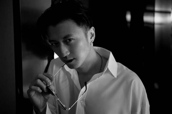 谢霆锋表态自己正在申请放弃加拿大国籍。(图/翻摄自谢霆锋微博)