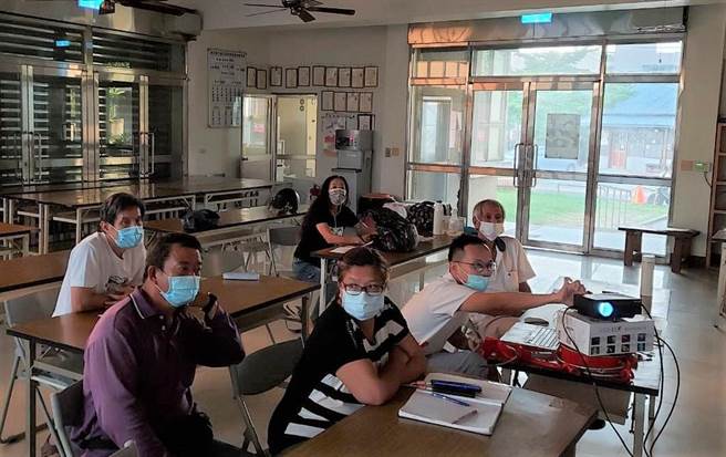 台南市官田区大崎社区开办纪录片培力课程。（彭瑞琴提供／刘秀芬台南传真）