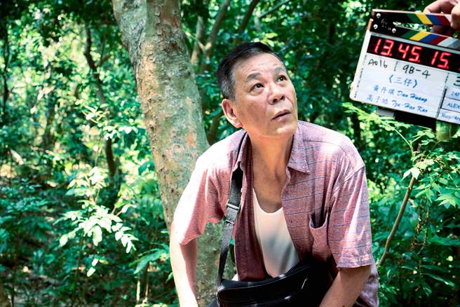 2017年高雄拍作品〈三仔〉龍劭華工作照。（高市文化局提供）