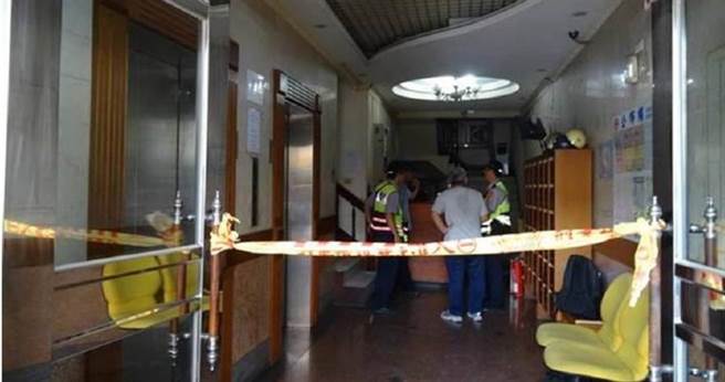 赖亚生2018年时为找在丽致牙医诊所工作的妹妹理论，竟持刀杀害牙医王冠中并刺伤2名护理师，但却3度逃死。（图／报系资料照）