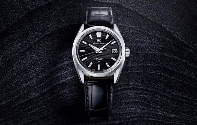 SEIKO发表140周年Grand Seiko纪念表，表盘融入年轮元素，诠释逾百年岁月与经验技术的累积，限量140只，170万元。（ SEIKO提供）
