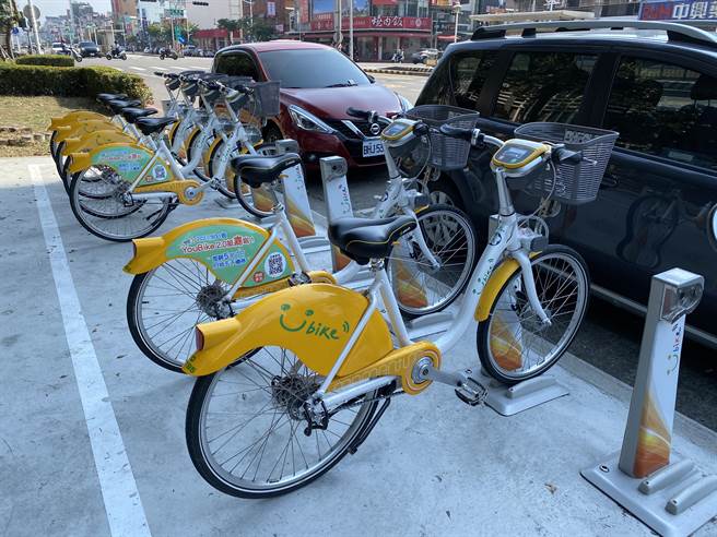 嘉义市在重要交通站点建置YouBike2.0供民眾使用。（廖素慧摄）