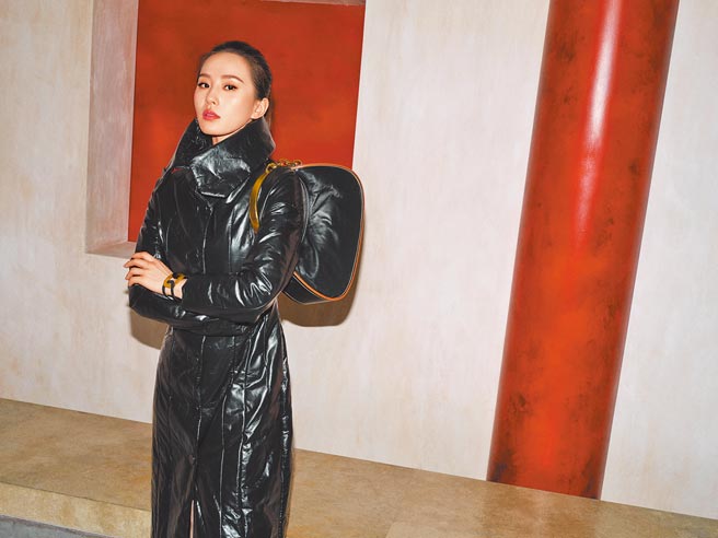 刘诗诗因自身极佳的气质拿下Tod’s品牌代言人，完美演绎义式美学。（Tod’s提供）