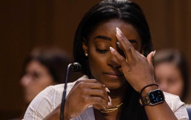 拜尔斯仍受到此事件影响(路透社)