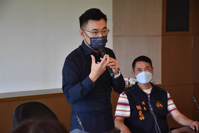 江啟臣希望所有黨員要全力投入贏得年底公投。（謝明俊攝）
