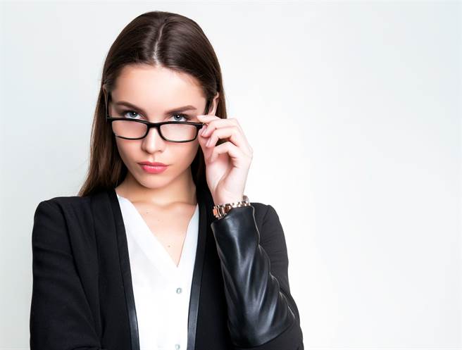 雙魚座、摩羯座、雙子座、天蠍座的人天生智商高，是不可多得的人才。（圖／Shutterstock）