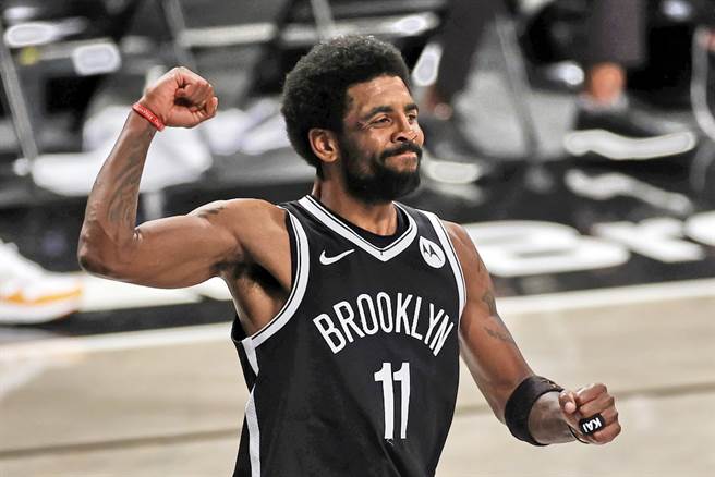 篮网后卫厄文又开始出现一连串脱序言论了。(美联社资料照)