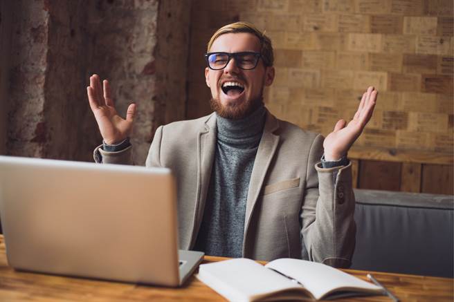 金牛座、摩羯座、天蝎座、水瓶座、双子座的人工作能力超优秀，很受老板宠爱。（图／Shutterstock）