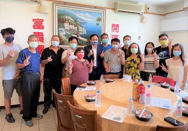 卓伯源期许担任专职无私的党主席，带领国民党突破难关就功成身退。（陈可文摄）