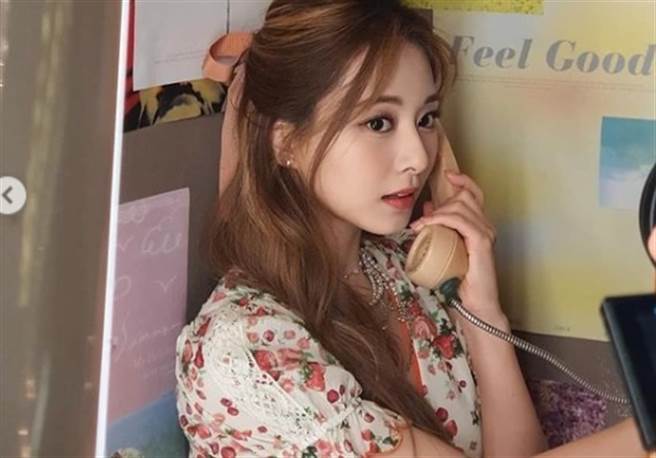 子瑜曾被评为世界第一美脸蛋。(图/翻摄自TWICE IG)