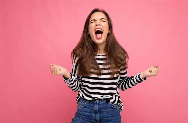 生肖属牛、鸡、羊的人在9／18～9／20期间财运桃花皆旺，有机会发大财。（图／Shutterstock）