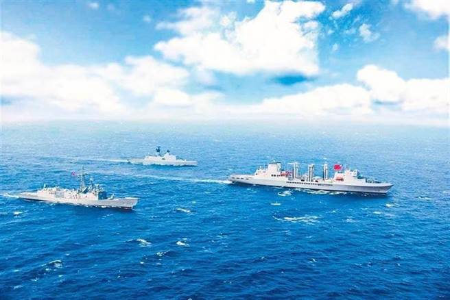 2019年3月敦睦舰队国内航训的首站情形。（中华民国海军脸书）
