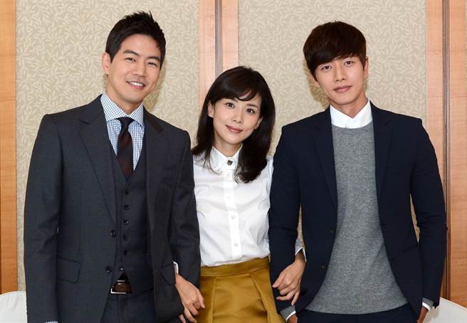 李相仑、朴海镇是李宝英剧中两个重要的人。（中天娱乐台提供）