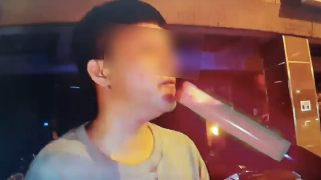 花东防卫指挥部一名29岁翁姓女兵，昨天凌晨驾车违规横跨双黄线超车遭警拦查，没想到酒测值一验高达0.33毫克，除被移送法办，花防部也将开人评会议处，将她列入汰除名单。（警方提供／罗亦晽花莲传真）