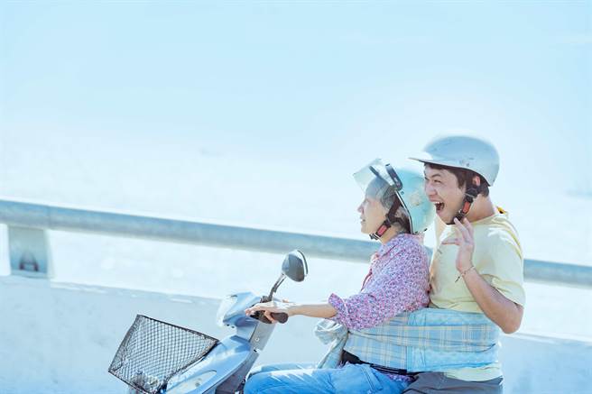 陸弈靜、黃迪揚在《看海》中飾演弱勢母子檔。（高雄電影節提供）