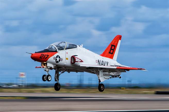 T-45C教練機。(圖/美國海軍)