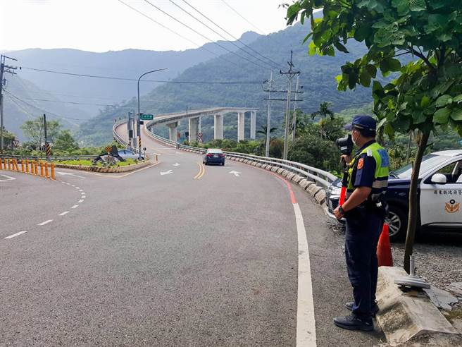 中秋交通大執法，台24線開出140張超速罰單。(警方提供)