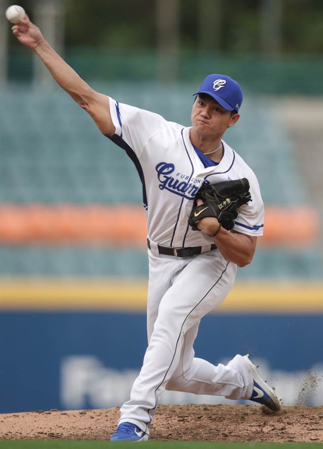 富邦悍将江少庆。（季志翔摄）