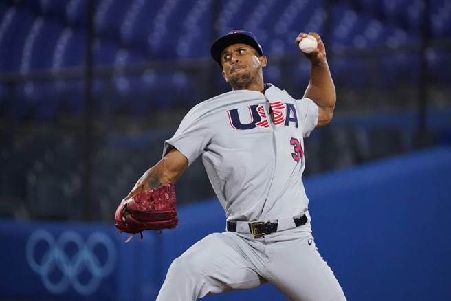 外野手出身的大联盟球员茍斯，在东京奥运担任美国队的牛棚投手。（美联社资料照）