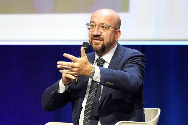 美國、英國與澳洲宣布組成AUKUS戰略聯盟，歐盟事先完全被蒙在鼓裡，歐洲理事會主席米歇爾（Charles Michel）20日重砲抨擊美國行事「不透明又不忠誠」，質疑「美國真的回來了？」（資料照／美聯社）