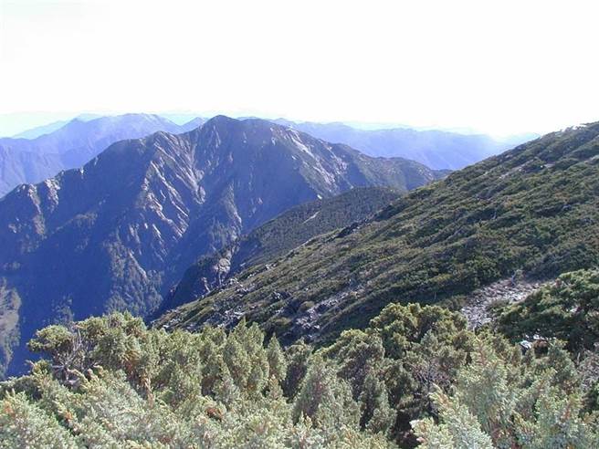 馬博橫斷是台灣登山界4大障礙路線之一，沿線多處險峻斷崖。（本報資料畫面）