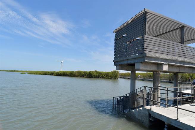 芳苑海空步道本月落成启用，成为南彰化沿海地带最新观光秘境。（县府提供／谢琼云彰化传真）