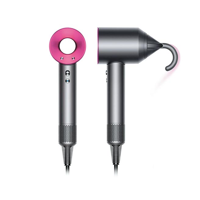 大江购物中心周年庆首波超值排队商品，Dyson Supersonic 新一代吹风机 HD08，限量80台特价1万4600元，独家加赠大江礼券2600元。（大江购物中心提供）