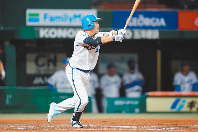 效力西武獅隊的台灣好手吳念庭本季第9轟出爐。（資料照片／吳念庭提供）