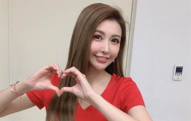 女星恺乐因介入周扬青的感情重创演艺事业。（图／IG@恺乐）