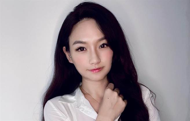 洪藜恩改行动支付绑定五倍券就成功了。（图／FB@洪藜恩）