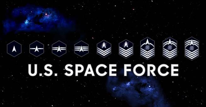 太空部队的阶级章。(图/Space Force)