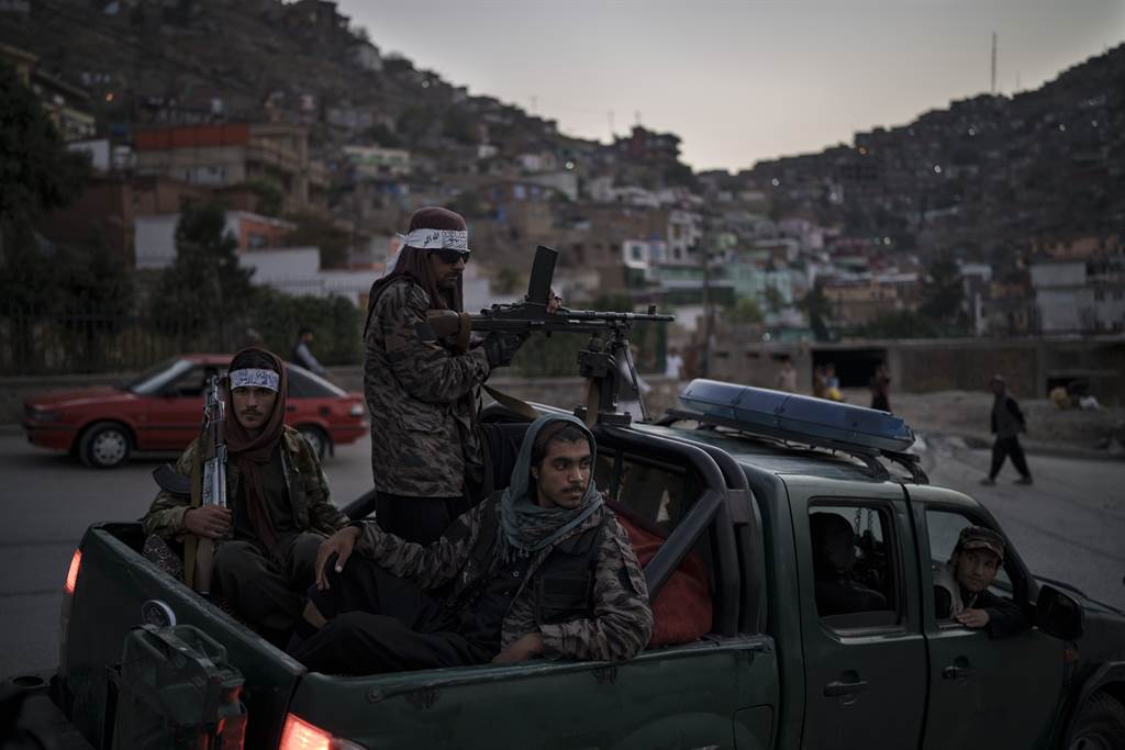 消息人士透露，塔利班的内部分歧正影响其统治，已出现组织内武装冲突的风险，更不用提去「包容」其他非塔利班人士了。（图／美联社）(photo:ChinaTimes)
