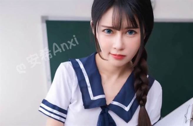 安希擁有百萬粉絲追蹤的超高人氣。（圖／ vickybaby61 IG）