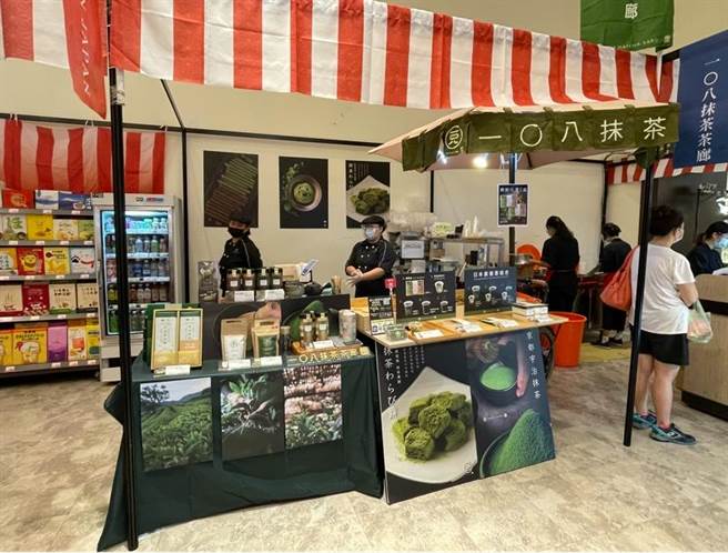 新光三越台北南西店日本展，京都宇治抹茶甜点专门店「一O八抹茶茶廊」初登场。（郭家崴摄）
