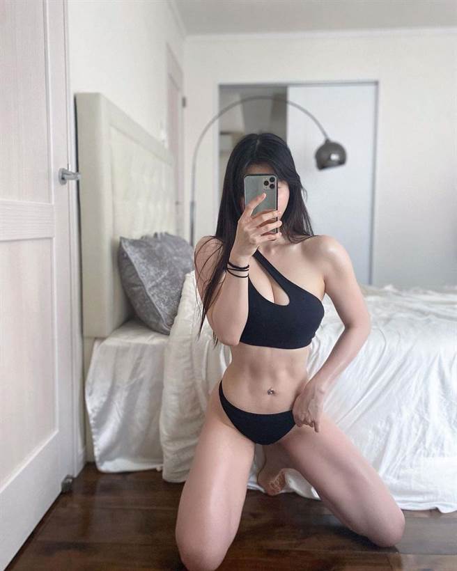 看背影就知道不简单！日本街头「自行车正妹」真实身份是「超爱台湾」的她  （图片／JKF提供）