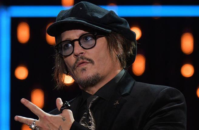 强尼戴普久违现身，对于不能续演「杰克船长」，他悲戚说有机会可以去孩子的生日趴上扮装。(图／达志提供)