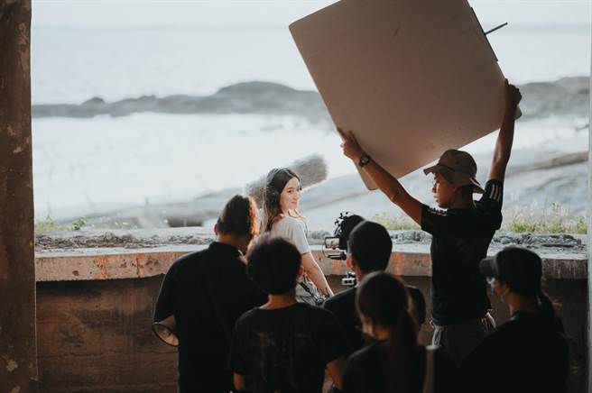 「寧之歌」从空山鸟语啾啾到波澜壮阔的海滨，搜罗入境的景点只听到大自然的脉动，疗癒人心的画面美得让人陶醉。（金门县府观光处提供）