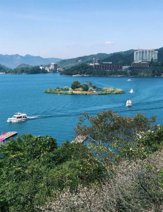 日月潭。（作者提供）
