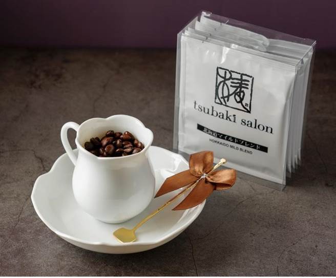 city’super復興店「椿Tsubaki Salon」濾掛咖啡，每盒5包，原價660元、9月30日前優惠價594元。（city’super提供）