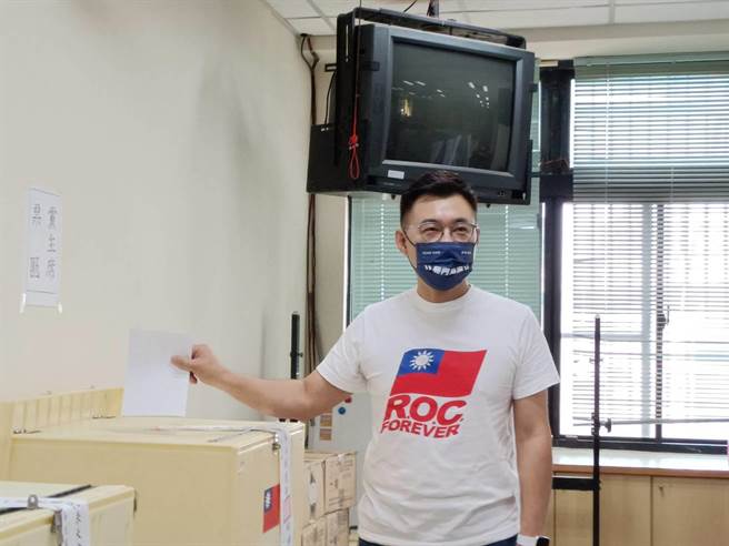 江啟臣表示自己有信心打贏這場選戰，繼續帶領國民黨持續改革。(陳淑娥攝)